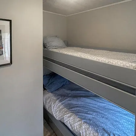 5 Bedroom Cozy In