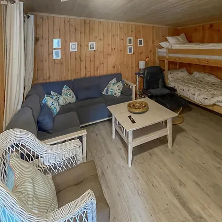 Ferienhaus 5 Bedroom Cozy In *
