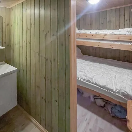 Ferienhaus 5 Bedroom Cozy In Mandal