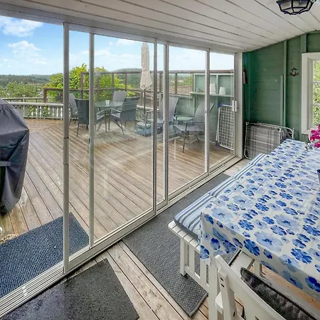 5 Bedroom Cozy In *